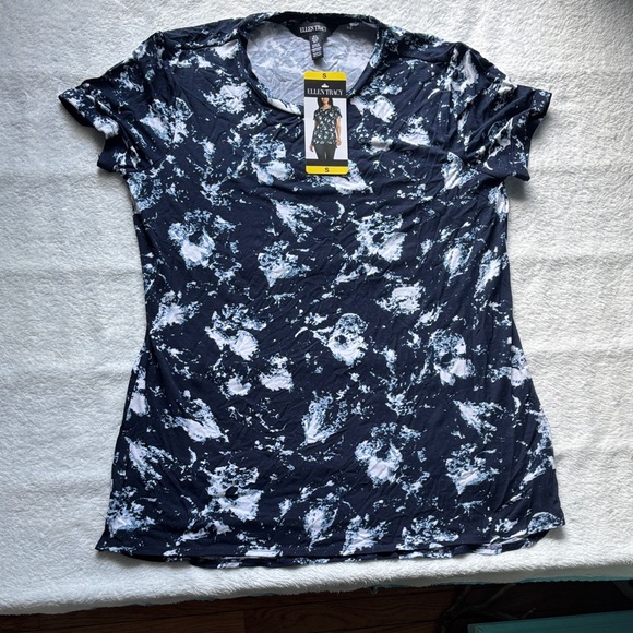 Ellen Tracy Women's Navy and White Short Sleeve Top - Picture 1 of 3